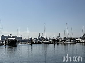 高雄港遊艇臨停點　被批減觀光效益