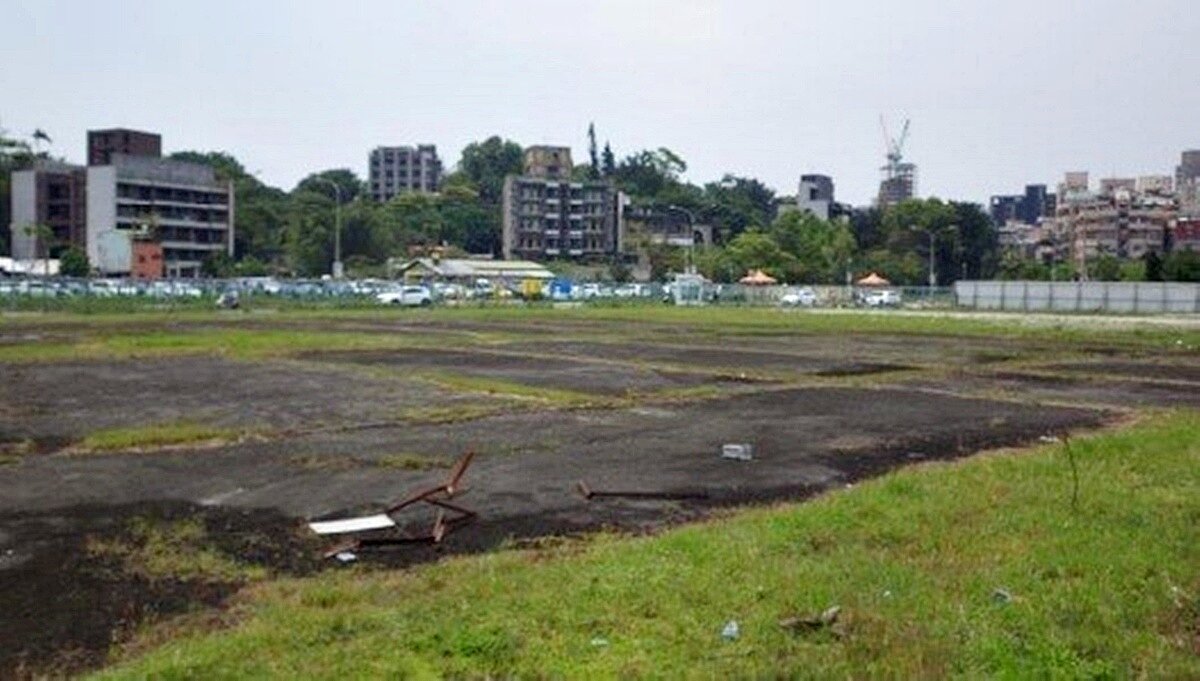 原六張犁陸軍保養廠C區基地設定地上權標案由凱基人壽得標,柯昇沛博士表示,高溢價標案不必然就代表市場過熱,反而更像是對城市核心資產稀缺性的再確認。圖/國產署提供