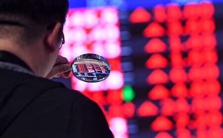 公股銀行分析,台美關稅談判底定,「AI大趨勢」預計持續數年,台股續航力仍強。圖∕本報資料照片