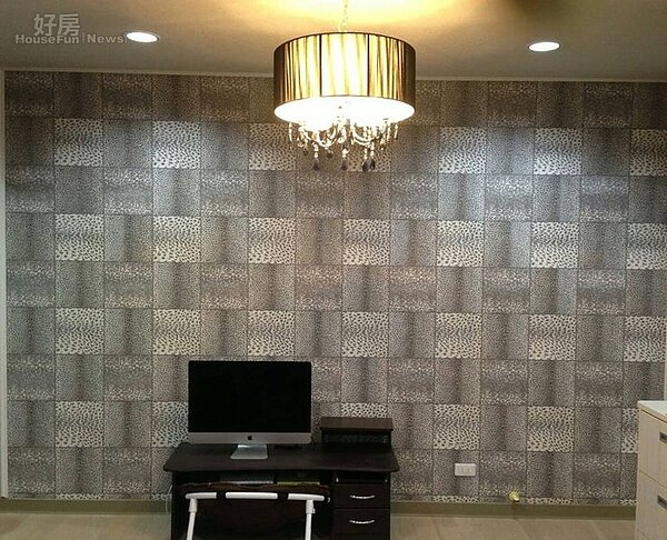 3.工作室的牆面選用斑馬紋,現代感十足。