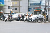 尖峰管制　民權大橋車禍少了