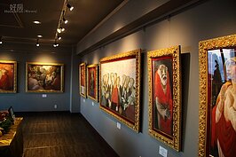 現場也當成藝術展覽館，不時會展出當代、古代藝術家的作品。