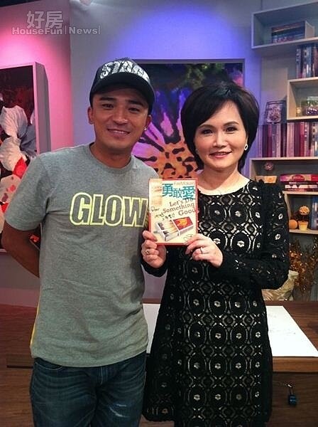 9旅遊節目主持人小馬,曾住在民生社區,看中的就是出國或南下都非常方便。