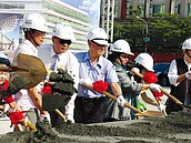 高雄總圖動土　103年啟用