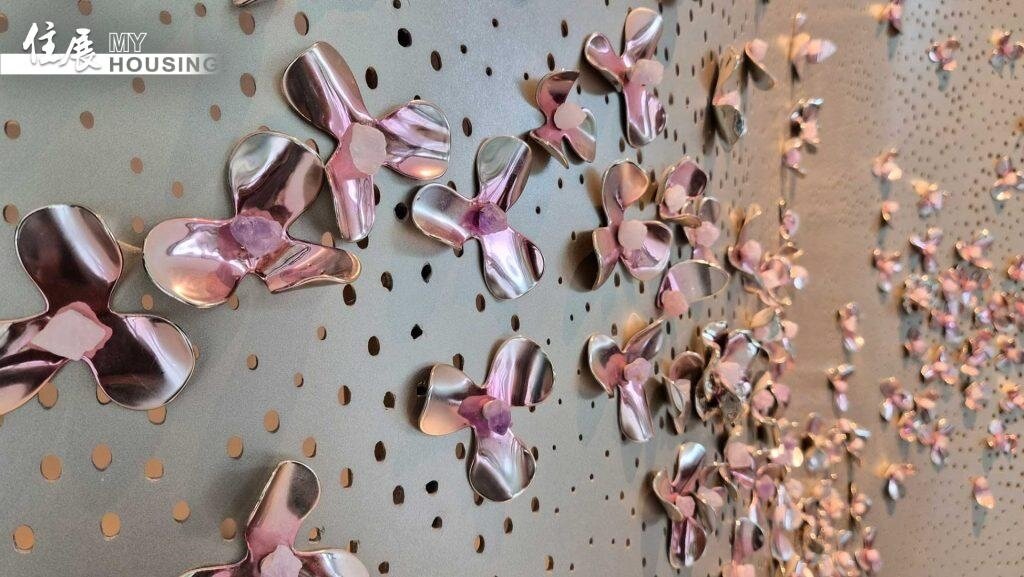 水晶藝品。圖／朱福山