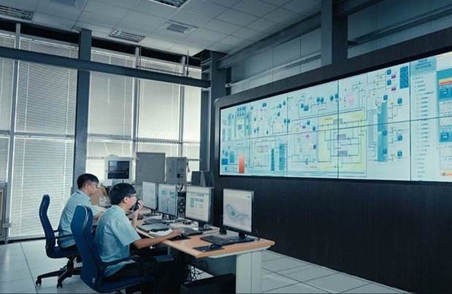 寶鼎再生水打造台灣首座 AI 「智慧再生水廠」。圖／日勝生提供