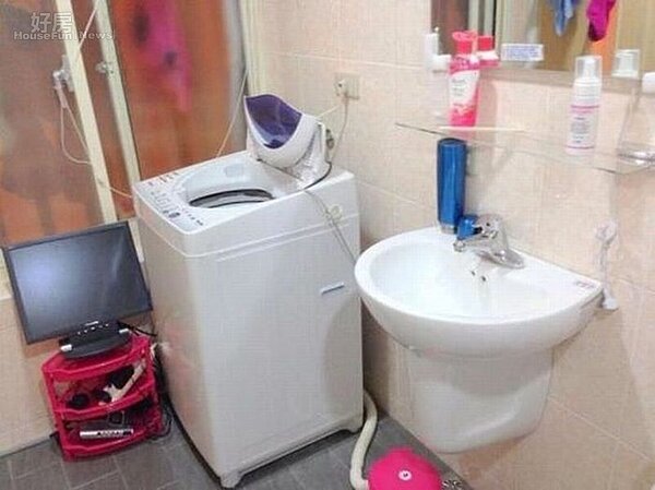 7.貼心的房東還特地把浴缸、熱水器、室內管線全拉掉重牽。(蔡小潔FB臉書專頁)