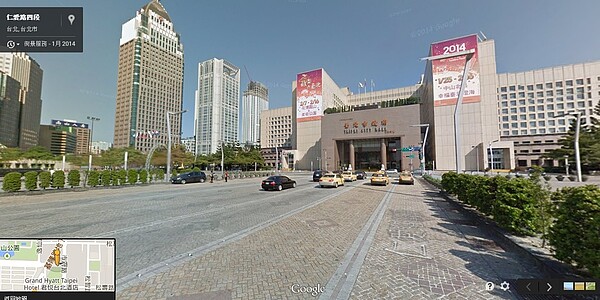 台北市政府前廣場常有活動在此舉辦。(翻攝自Google Map)