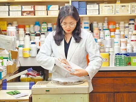 
為防缺藥，立法院1月30日三讀通過《藥事法》部分條文修正草案，要求必要藥品的藥商定期申報藥品供應情形。（本報資料照片）
