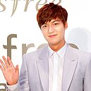 李敏鎬9千萬入主江南區　恰巧新戲重現政商勾結炒房史