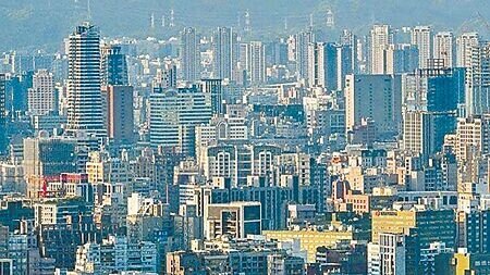 
六都地政局2日公布1月買賣移轉合計1.82萬棟，月減8.3％、年增28.1％。圖∕本報資料照片
