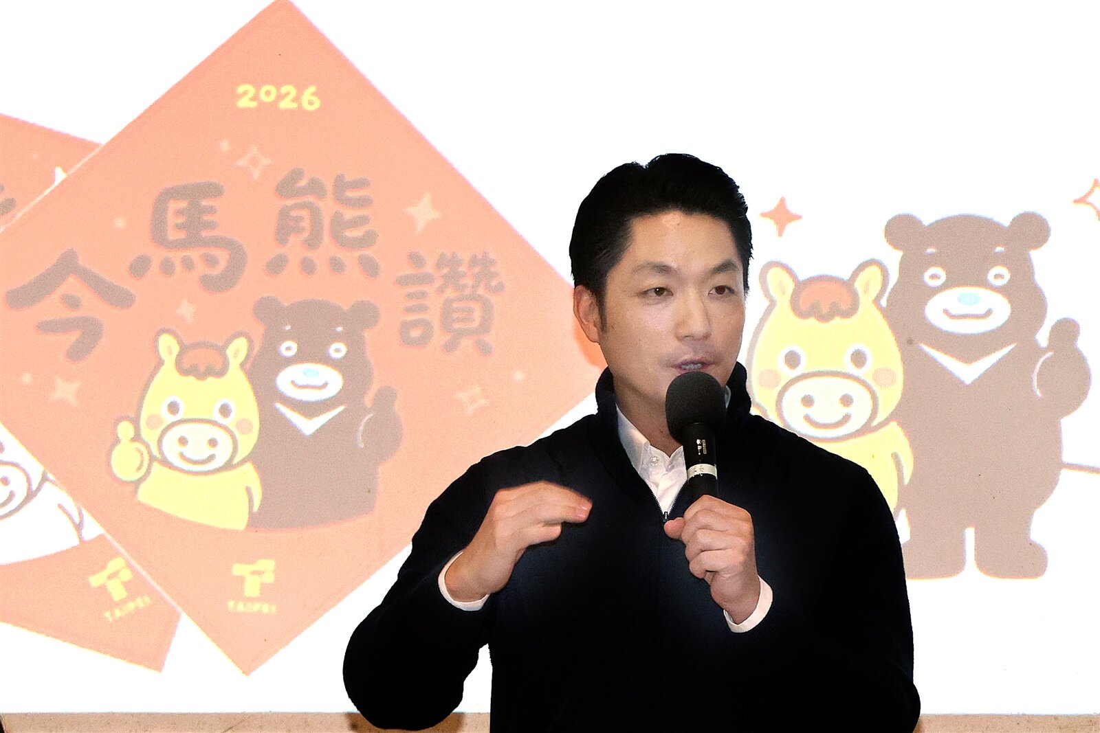 台北市長蔣萬安昨天上午也前往萬華區參加里長有約，說明萬華區未來的市政建設。記者蘇健忠／攝影 