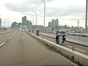 拆分隔島？成蘆大橋改善機車道下月會勘