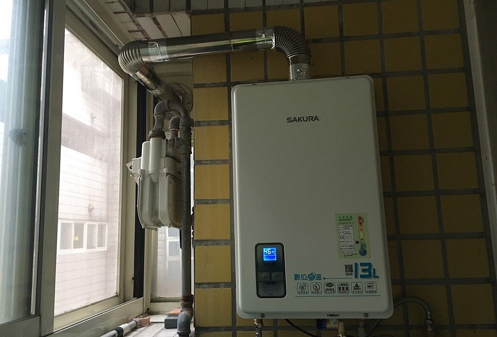 熱水器若安裝錯誤，恐導致全家一氧化碳中毒。（圖／李惠婷翻攝）