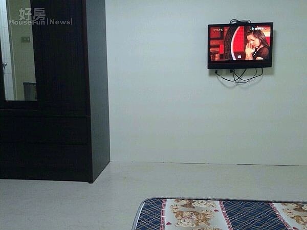 3.目前租屋處林佩遙以不破壞原有環境為原則,因此不會特地去佈置,7坪空間以住起來簡單舒適為主。