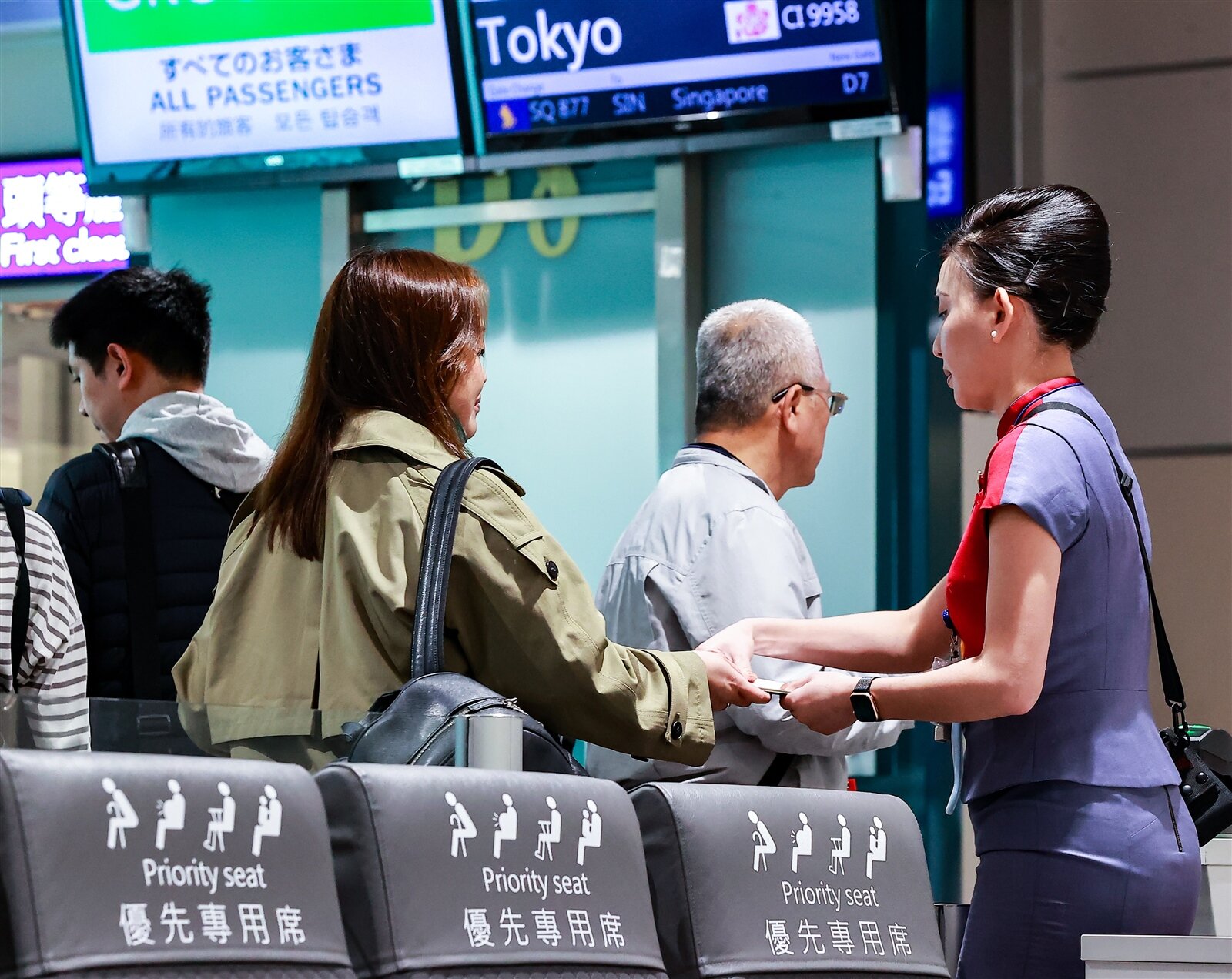 這兩天有寒流會很冷，東京還可能會下雪，在日本旅遊注意保暖。圖為從桃機出發前往日本旅客示意圖，與新聞事件無關。本報資料照片 
