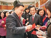 鄭文燦：想逃離台北…　請到桃園