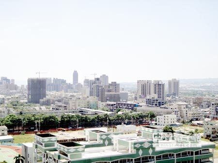 台積電、捷安特中科設廠,估計注入7千新就業人口,將再造台中12期房市需求。圖/王妙琴