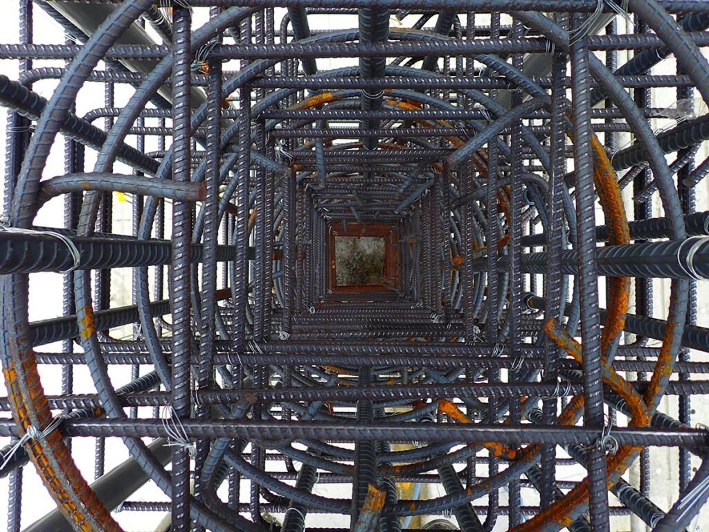 AlfaSafe柱中柱能有效提升耐震韌性。圖／戴雲發