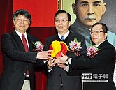 接營建署長　許文龍：擦亮招牌