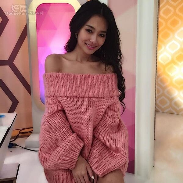 1.王思佳最近星運很旺，她笑稱是因為租到風水好的房子。（王思佳臉書）