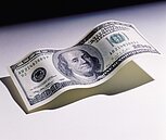 方位造吉術╱財庫位在北方　長明燈置中防小人