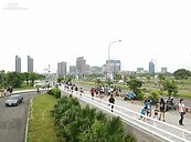 機場捷運上緊發條　青埔特區恐仍難解套