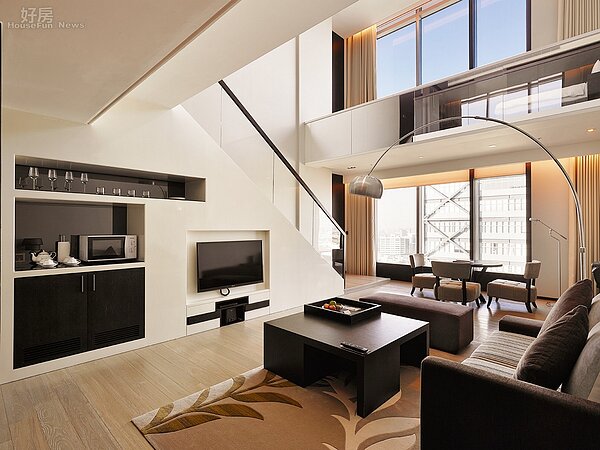 若央行真的升息,購屋貸款負擔將加重,可能影響民眾進場購屋意願。(業者提供)