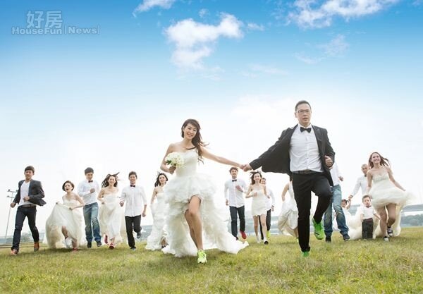 
8賈永婕與王兆杰婚姻美滿，事業經營有成。（C•H Wedding提供）
