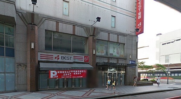 日湖百貨改建 牆垮壓斃工人(翻攝googlemap)