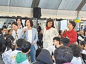 新校舍　盧稱賣地籌錢　中央指有補助