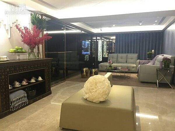 
2.為了讓客人有家的感覺，斥資千萬裝潢打造。