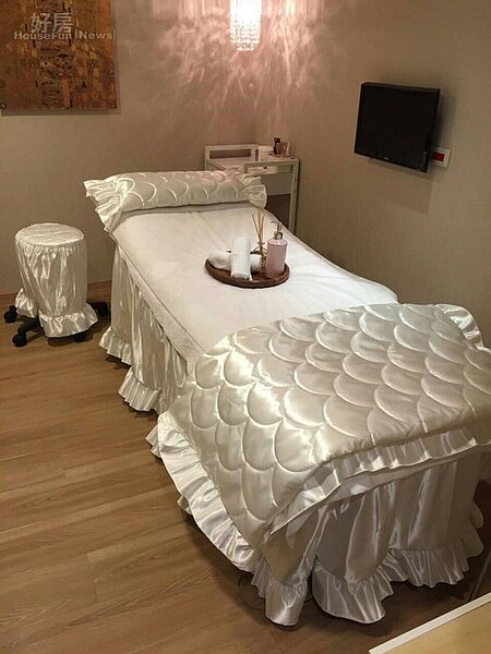 
8.除了整形，也有做臉的SPA室。
