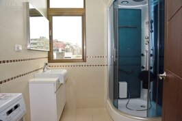 聯開宅真附贈的衛浴設備一景。
