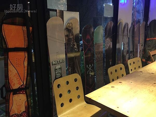 6.滑雪教練MAX熱愛滑雪,餐廳內也隨處可見滑雪板,成了運動風的布置。