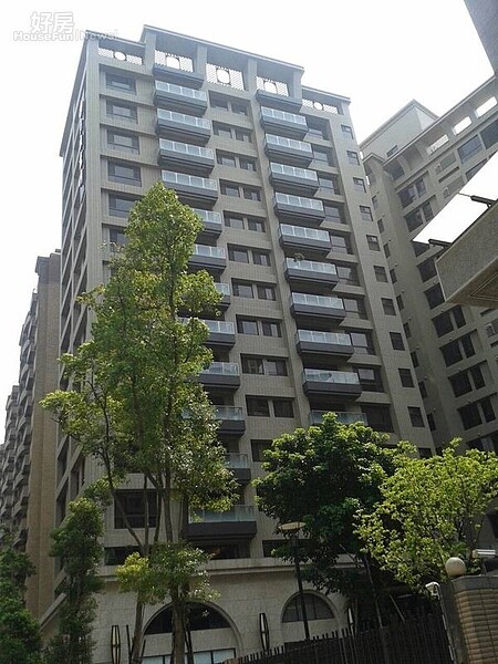 5「竹城吉川」為南崁吉林路上最新大樓社區,知名度高。