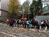 文北里-高麗菜義賣