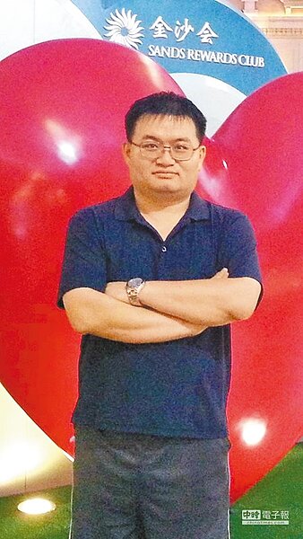 疑收受遠雄10萬元的范揚杰昨天透過朋友強調他不認識趙藤雄。（翻攝自臉書）