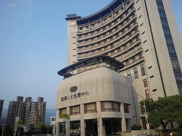 不敵社會輿論強烈反彈,慈濟已取消內湖保護區的土地使用變更申請案。(好房網News記者陳韋帆攝)