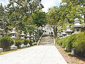 洗石子藏神社　鼓山公園重生