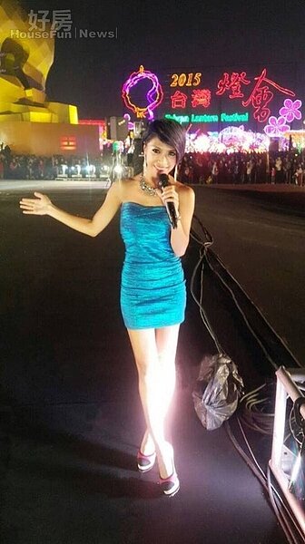 
8. Maggie擔任2015「台灣燈會在台中」烏日主燈區節目中英雙語主持人。
