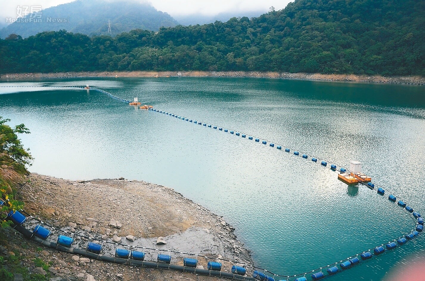 在缺水危機解除前,民眾可從居家為省水出一份心力,同時照顧荷包。(好房網資料中心)