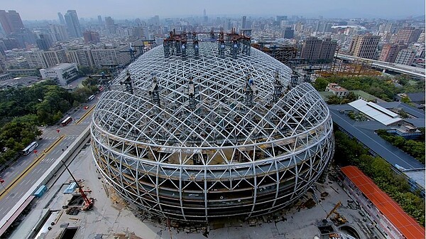 大巨蛋(我愛台北大巨蛋Facebook粉絲頁)