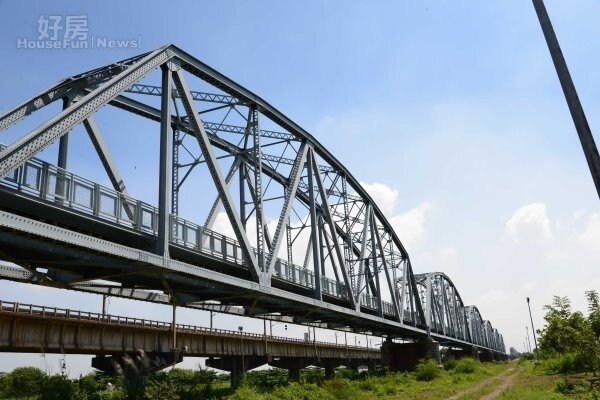 大樹鐵橋(截取自高雄市政府)。