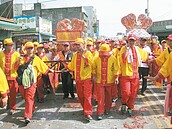 雲林虎尾2媽祖　回鹿港過「母親節」