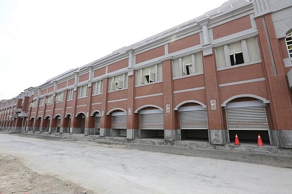 台中建國市場即將遷建完成。(截取自林佳龍Facebook粉絲頁)