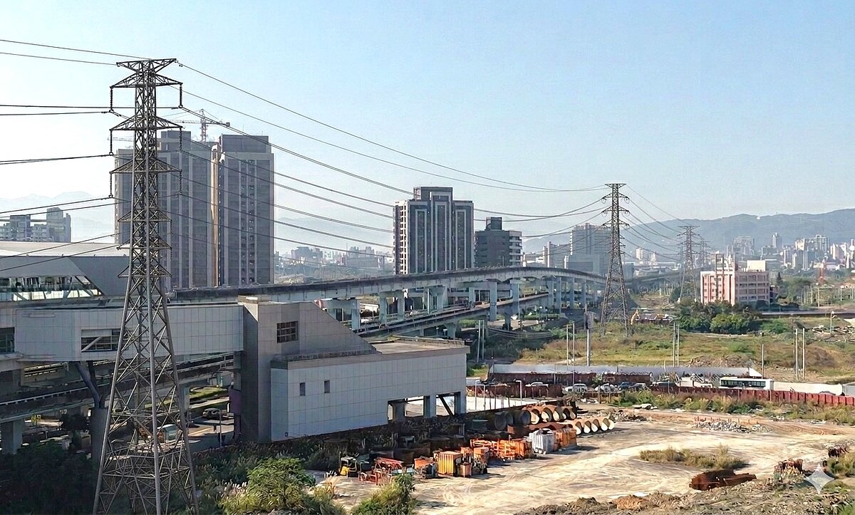 橫跨新莊泰山的13座高壓電塔將會功成身退。圖／新北市政府提供