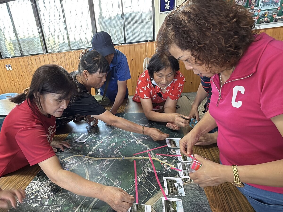 金山區清泉里，進行水災疏散避難路線預擬。圖／新北市政府提公