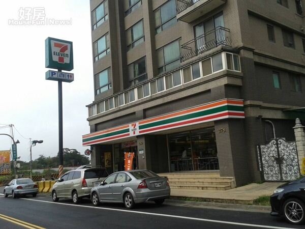 5南勢街有不少便利商店,採買相當方便。