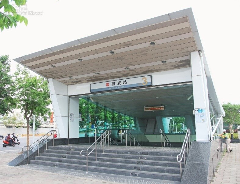 高雄市前鎮區 凱旋站生活圈雙軌並進磁吸人潮p1 好房網雜誌no 23 好房網news